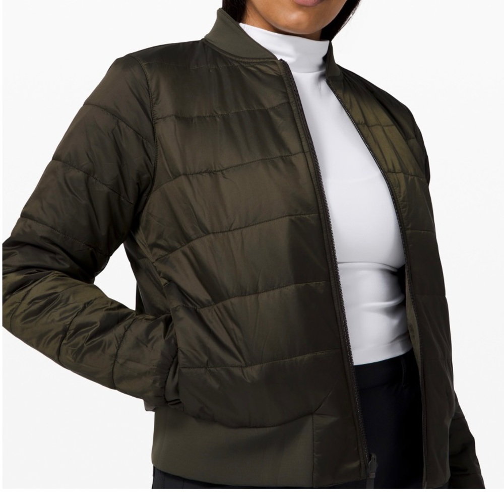 Lululemon non stop bomber